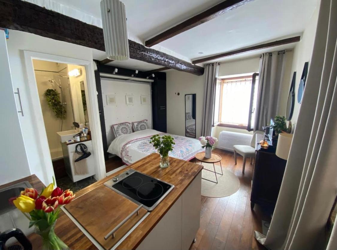 Studio au cœur du Vieil Antibes Extérieur photo